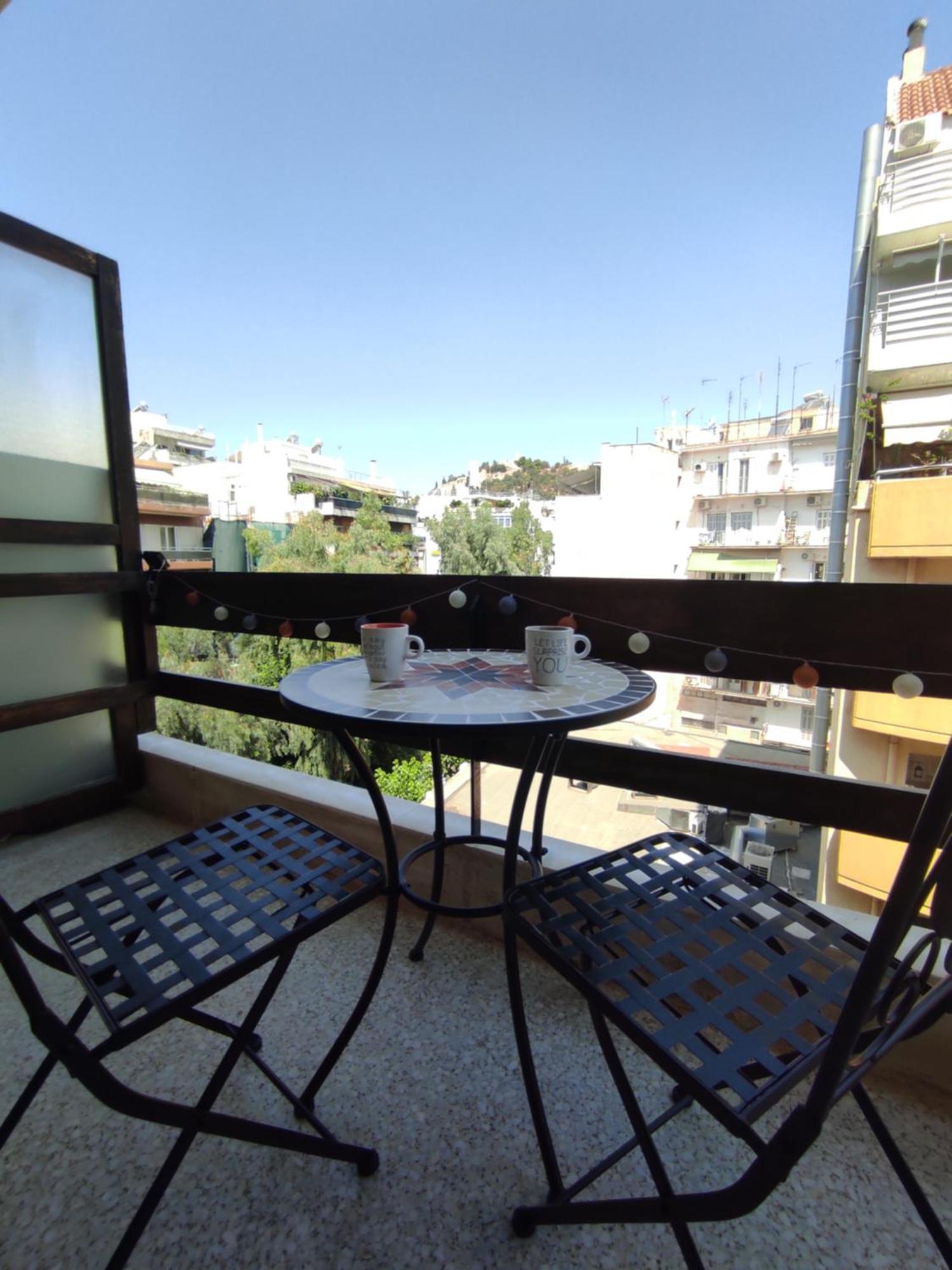 Cosy Apartment On Dragon Street Афіни Екстер'єр фото
