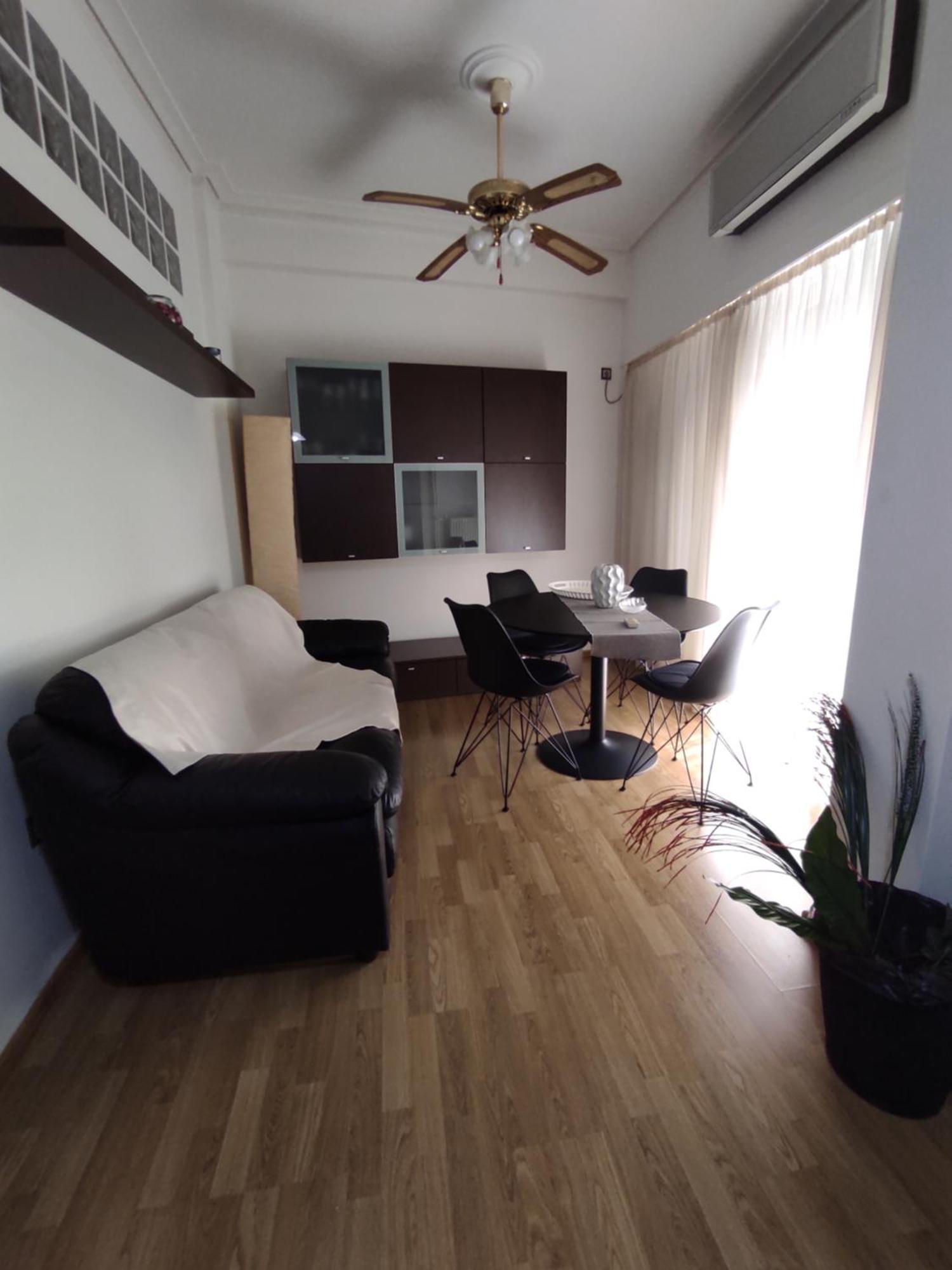 Cosy Apartment On Dragon Street Афіни Екстер'єр фото