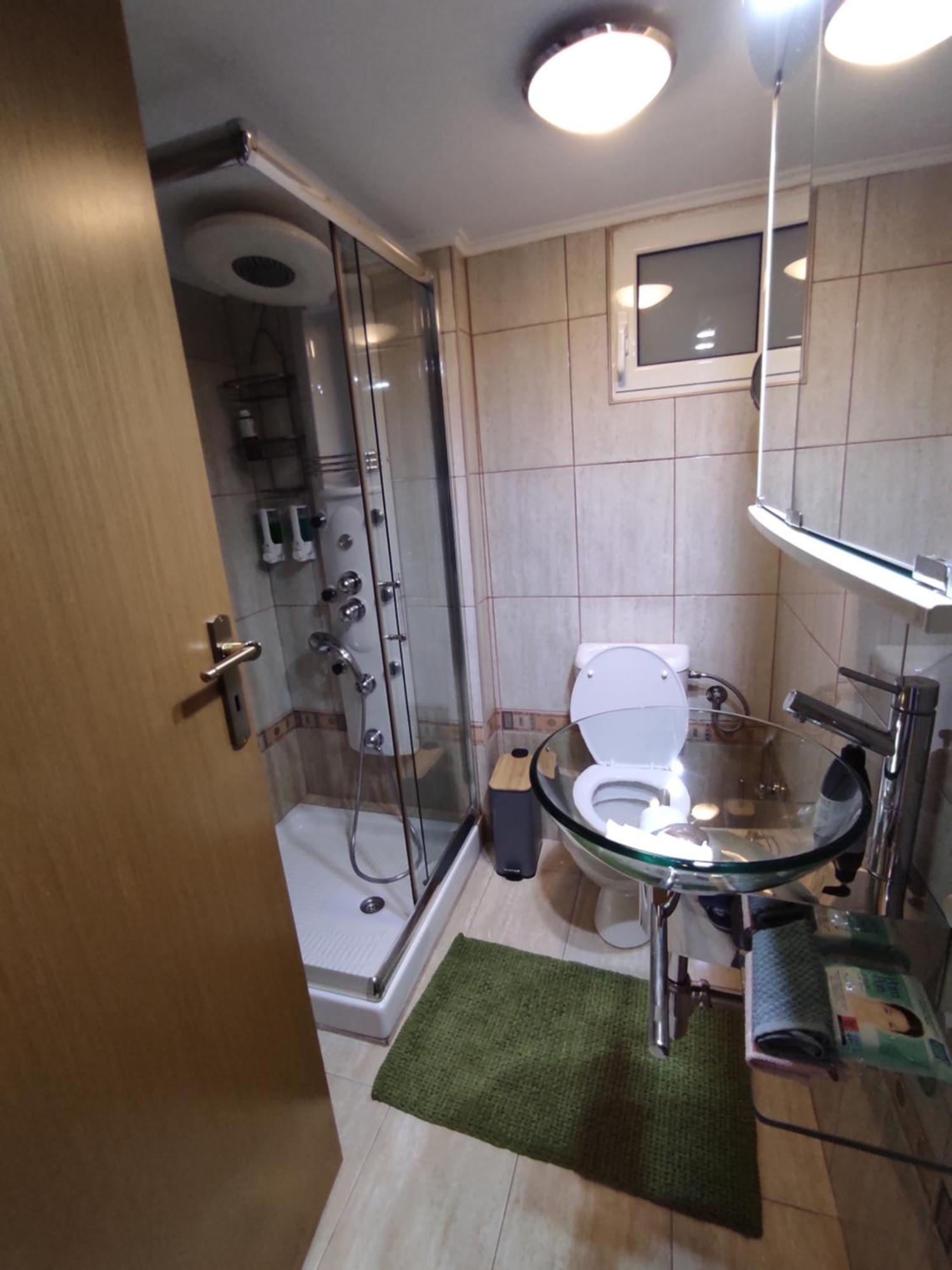 Cosy Apartment On Dragon Street Афіни Екстер'єр фото